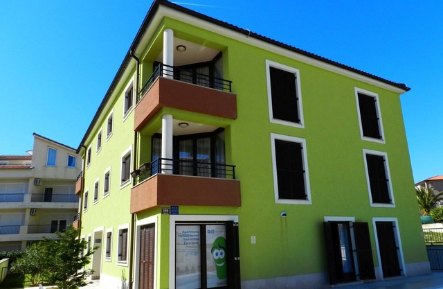 Three Bedroom Apartment with Balcony, by the entrance of nature park of Kamenjak
