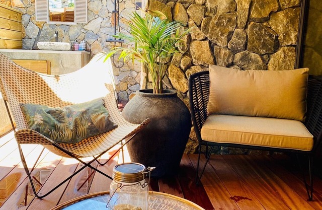 Tiara Lodge, 3 bedrooms 2 minutes from the Lagoon