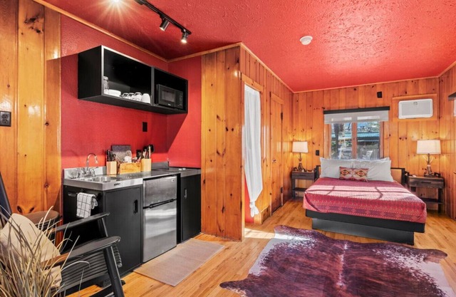 Timber Lodge Cabin #20