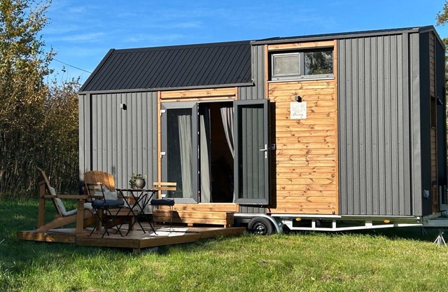 Tiny Escape Vassingso by Tiny Away