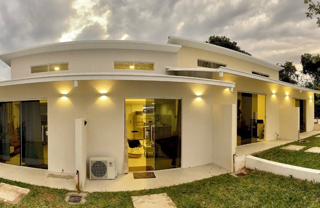 Tiny House next to Asuncion Airport