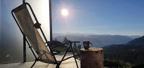 Tiny mountain cabin with a panoramic view