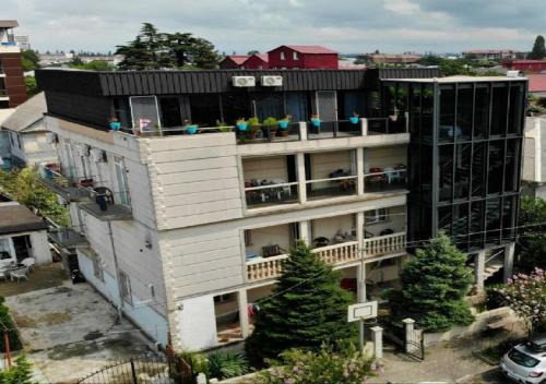TIRKIUS House