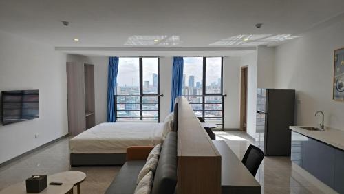 TK GARDEN SUITEs