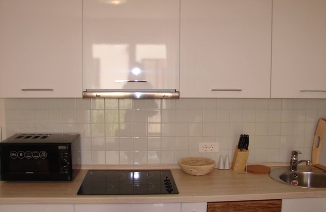 Top location directly by the sea, secure parking on the property