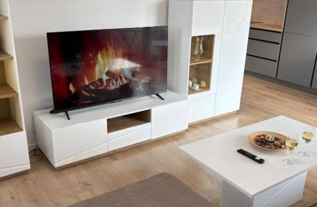 Topoľčianska Apartment Bratislava - Free Garage Parking & 10-Min Tram to Center