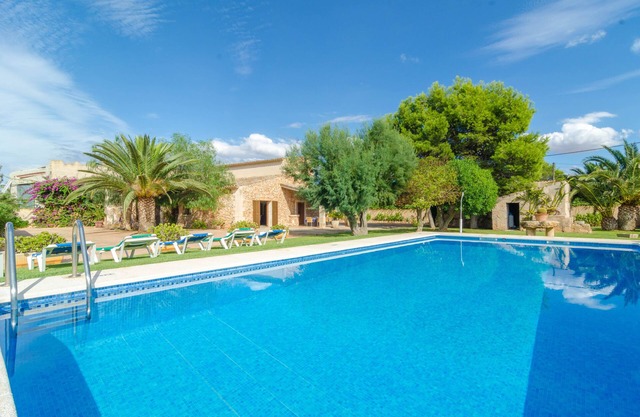 TORRE MARINA (ALGA MARINA) - Villa with private pool in ses Covetes. Free Wifi.