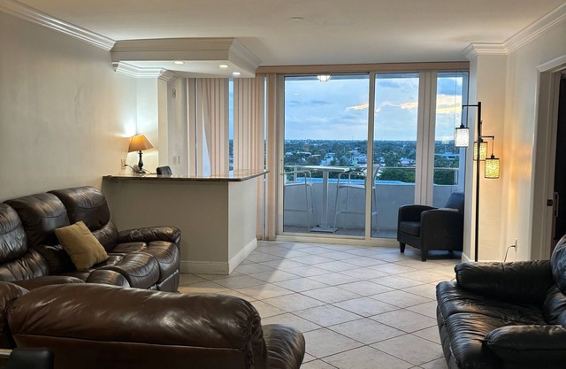 Tortuga festival special 1Bedroom Suite,CityView Ft Lauderdale&Two QueenBeds