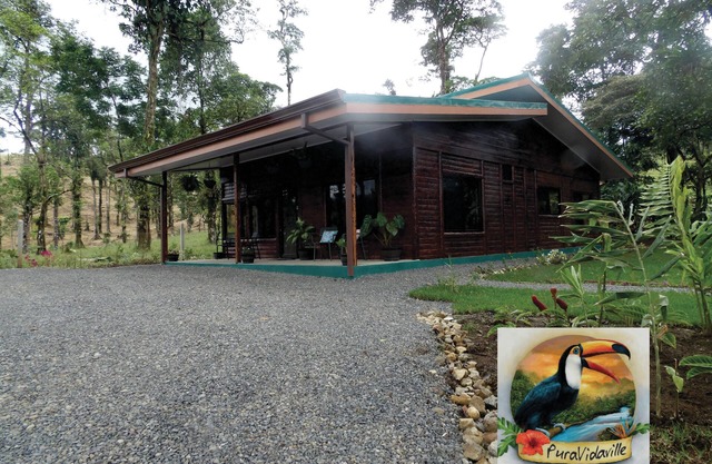 Toucan's Nest-Pura Vidaville: Steps from Rio Celeste Waterfall & Nat'l Park