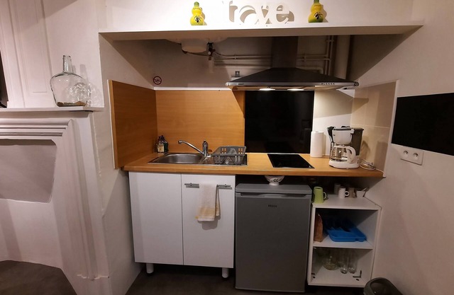 Toulouse 15 min 4 people apartment 3 beds kitchen shower clean