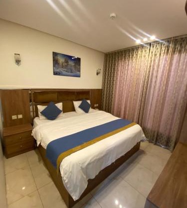 Tow bedrooms & a hall 206 شقة غرفتين وصالة