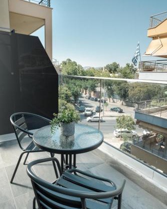 TOWER 15 Suites, Nilie Hospitality MGMT