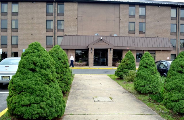 Town Inn & Suites South Plainfield-Piscataway