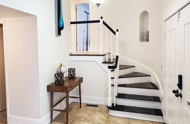 Townhome near Christian Hospital NE, Spanish Lake Park & STL Zoo WildCare Park