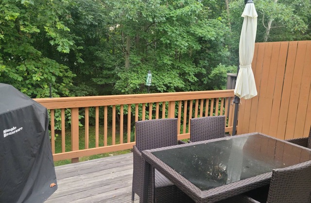 Townhouse centrally located between Annapolis and Baltimore