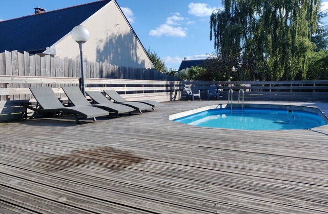 Trélazé - Idéal Pour vos Week-ends Entre Amis et en Famille - 14 Personnes