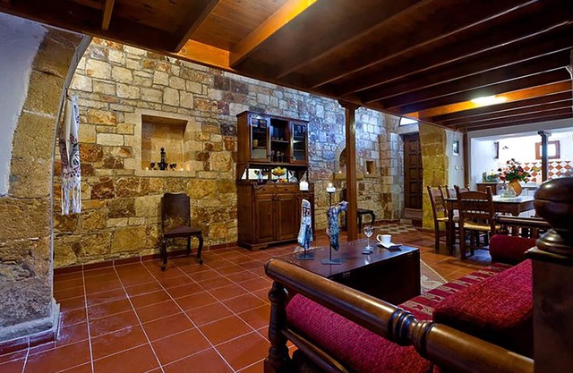 Traditional Cretan Stone House/2