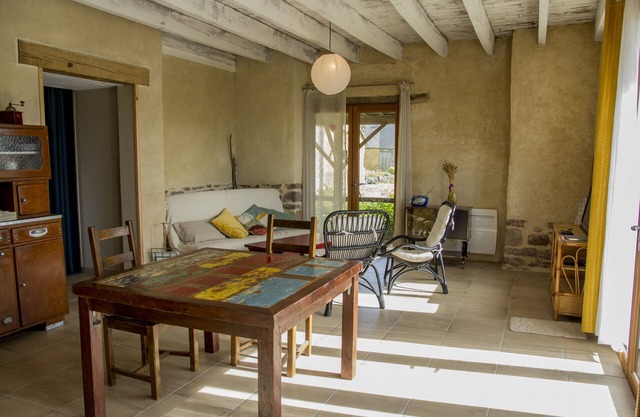Traditional house for 2 people in the countryside near Rennes and Brocéliande
