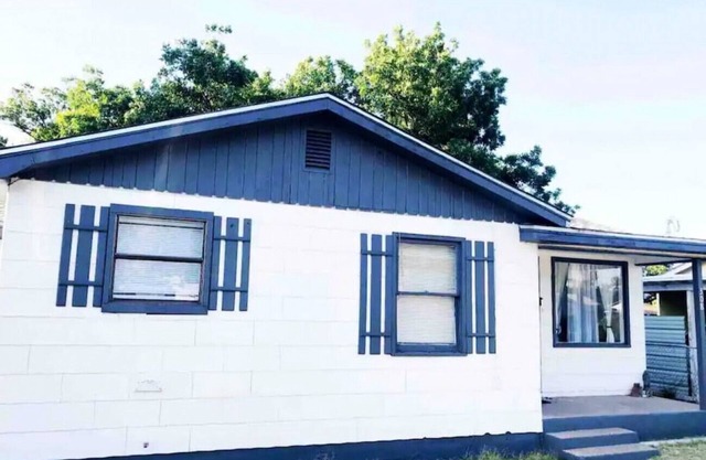 Tranquil Family Escape Steps from the River
