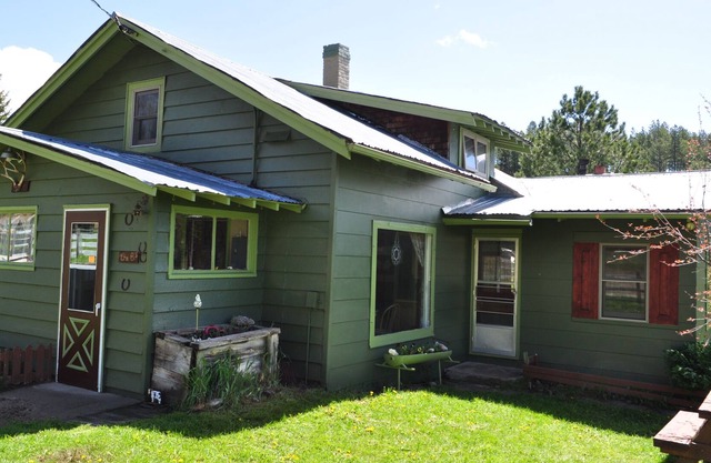 Tranquil, private, surrounded by nature, , centrally located, 10 miles to town