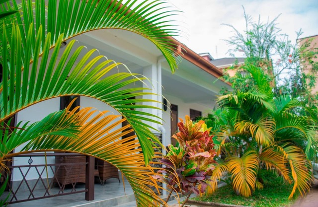 Travel Sanctuary Residence L- ideal Couple Luxury Suite with Kitchenet.