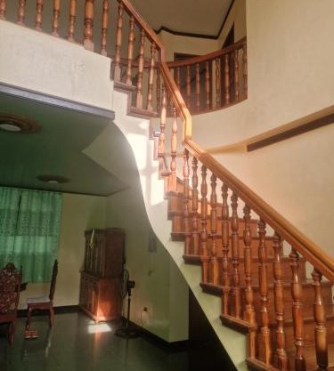 Traveler's Comfort Inn