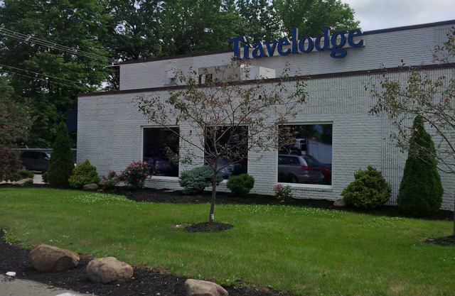 Travelodge by Wyndham Hubbard OH