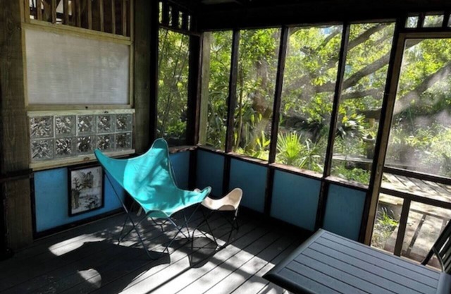 Tree House Hideaway, Your Zen Awaits!