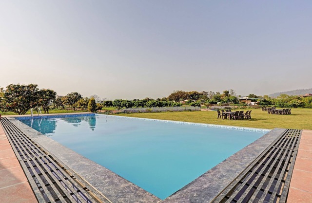 Treebo Kaira Resort With Pool View, 5 Km From Jim Corbett Jungle Safari