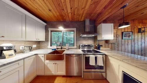 Treehouse Home Brought to you by GetAway Vacations