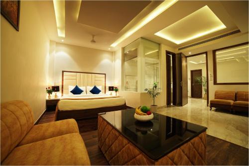TreeHouse London Street Amritsar
