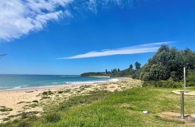 Treetop Beach Apartment 2 Coledalen3 mins walk to beach