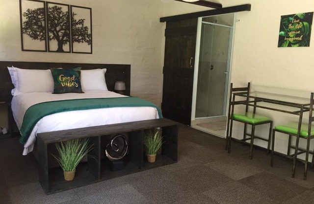 TreeTopia Guesthouse