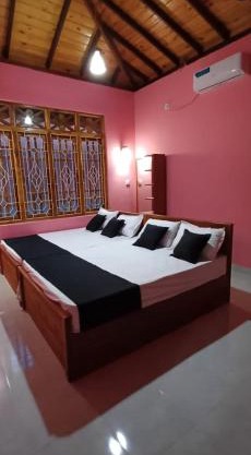 Trinco White Villa