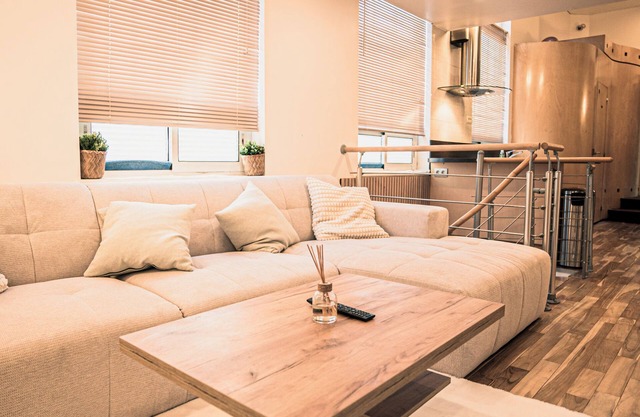 TRIPLEX MARINA ~ Cergy Port