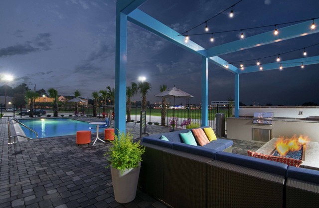 Tru by Hilton Lafayette River Ranch