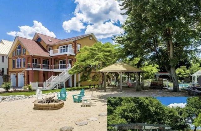 Truly Unique! Private Beach ~ Private Pool ~ 100' Dock ~ Outdoor Grill & Gazebo