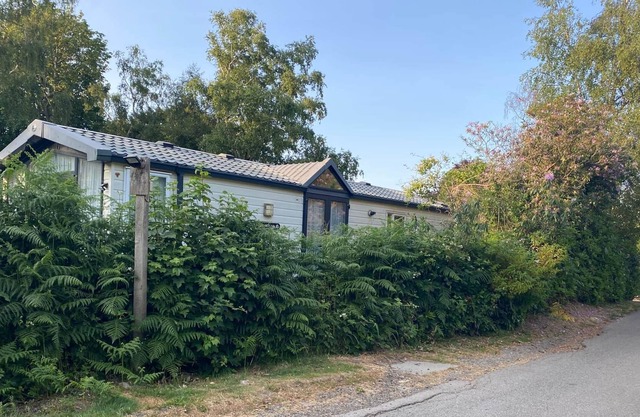 Tucked away retreat - Yewland haven (D/F)
