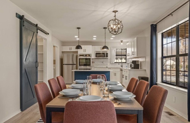 Tulsa Time + 4BR + Mins to Downtown!