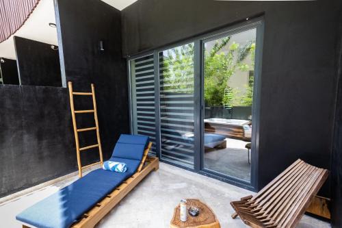 Tulum Escape - Private Hot Tub, Steps to Free Beach