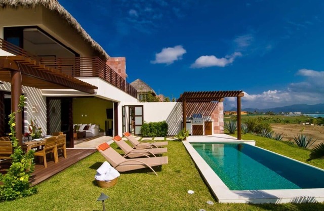Turquesa in Porta Fortuna by Personal Villas - Beautiful Pool and Beach