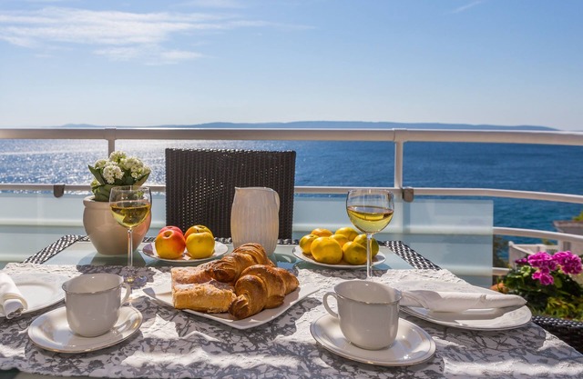 Two bedroom apartment with terrace and sea view Rastići, Čiovo (A-1084-b)