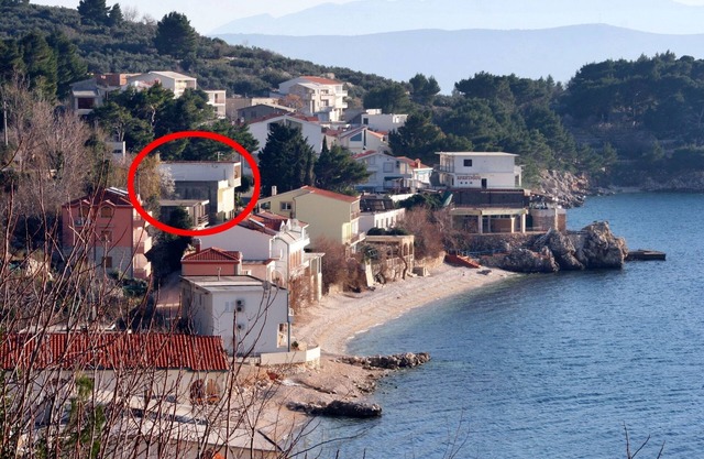 Two bedroom apartment near beach Drašnice, Makarska (A-6051-b)