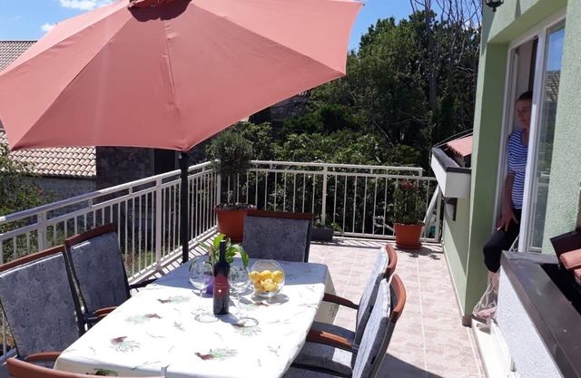 Two bedroom apartment with terrace and sea view Orebić, Pelješac (A-19108-a)