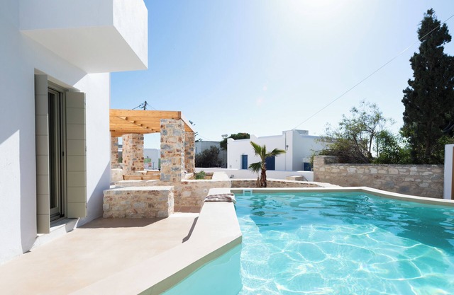 Two-Bedroom Residence with Independent Pool By Triotissa Local Living A
