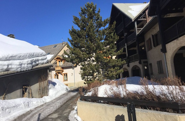 Two-room apartment 47 m2, facing south, Serre-Chevalier Le Monêtier-les-bains
