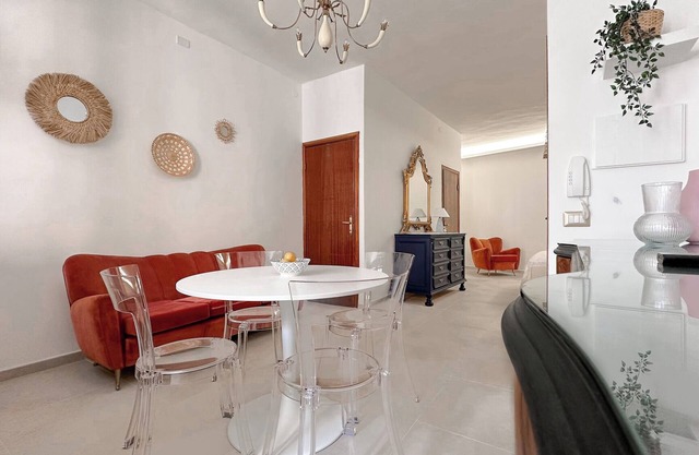 Typical Carlofortina House 50m from city center - WIFI - Comfort Bed