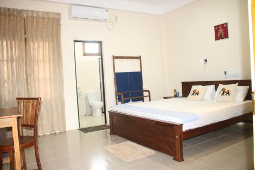 Under Water Safaris and Resort