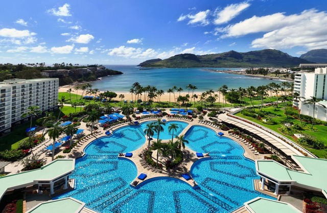 Unforgettable Getaway on Kaua'i's Hidden Gem! Garden View Room w/Balcony! Pool!