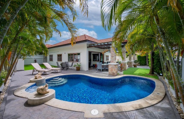 Unforgettable Holiday Experience in Hua Hin